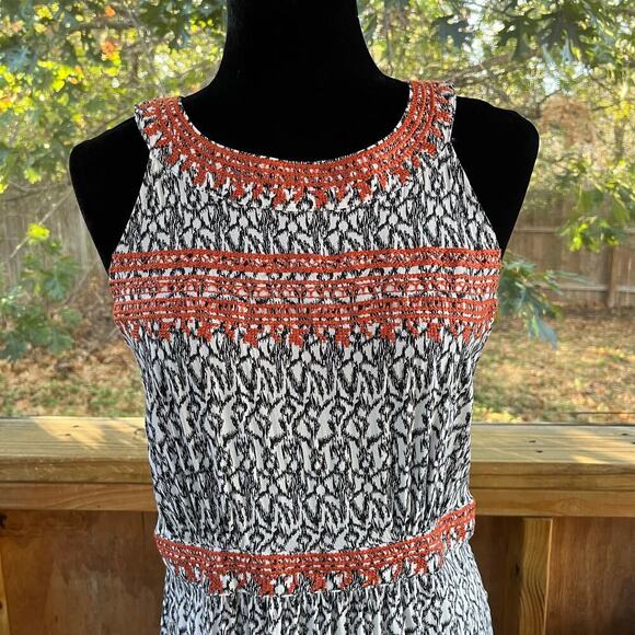 THML Jameson Embroidered Sleeveless Maxi Dress Size M - Picture 4 of 10